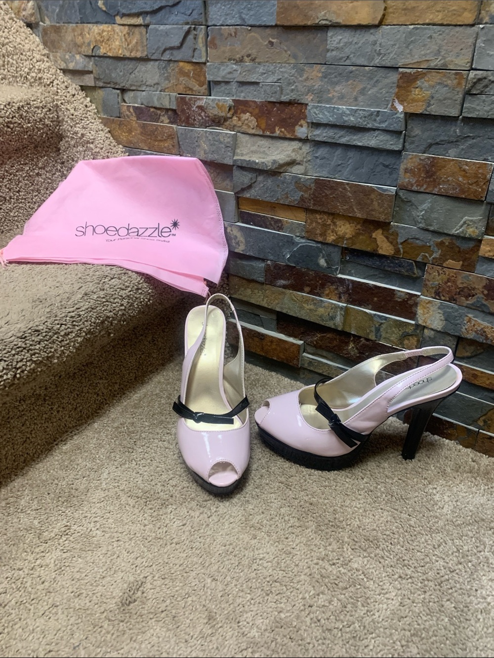 Shoe Dazzle Pink Patent Peep-Toe Slingback Heels with Black Trim 7.5